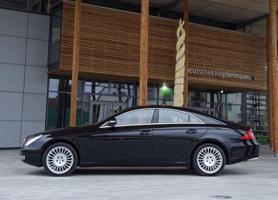  Mercedes-Benz CLS-Class 2005 года  (фото 9 из 343)